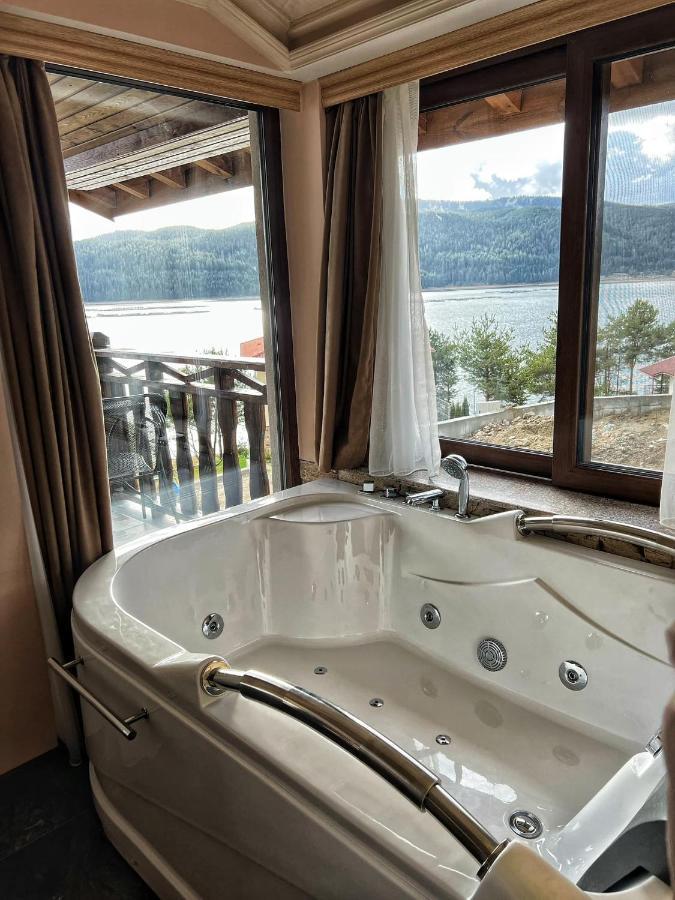Oasis Resort Rhodopes Dospat Eksteriør billede